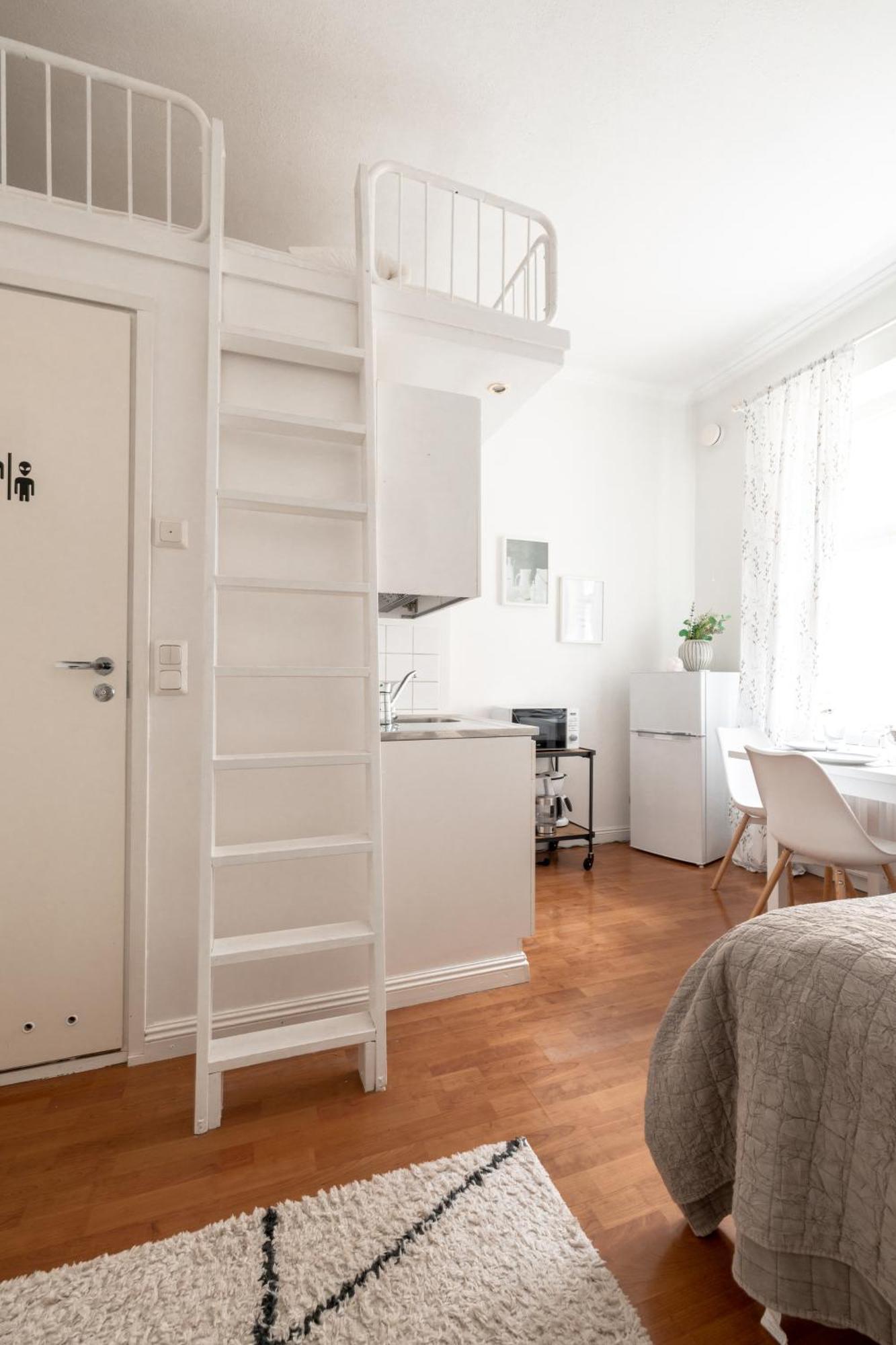 2Ndhomes Cozy And Compact Studio In Kamppi Helsínquia Exterior foto